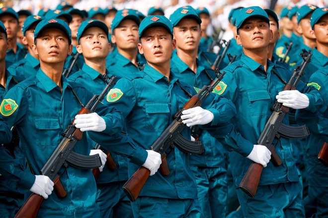 Mãn nhãn buổi diễu binh 15 . 000 Chiến sĩ công an và quân đội hợp luyện - Ảnh 17. Mãn nhãn buổi diễu binh 15 . 000 Chiến sĩ công an và quân đội hợp luyện - Ảnh 17.