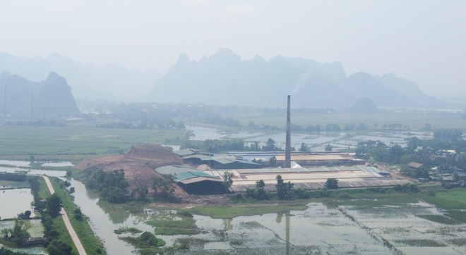 Vùng quê Hà Nội mịt mù trong ngày đứng đầu thế giới về ô nhiễm không khí- Ảnh 13. Vùng quê Hà Nội mịt mù trong ngày đứng đầu thế giới về ô nhiễm không khí- Ảnh 13.