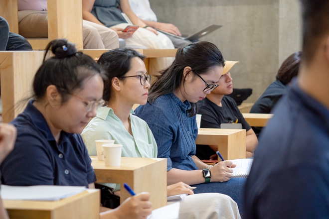 G&oacute;c khuất nghề bi&ecirc;n kịch phim: Những 'rủi ro' của nghề bi&ecirc;n kịch- Ảnh 3.