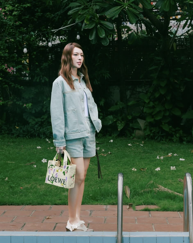 Phóng khoáng, cá tính và đầy sức hút với áo khoác denim cổ điển Phóng khoáng, cá tính và đầy sức hút với áo khoác denim cổ điển