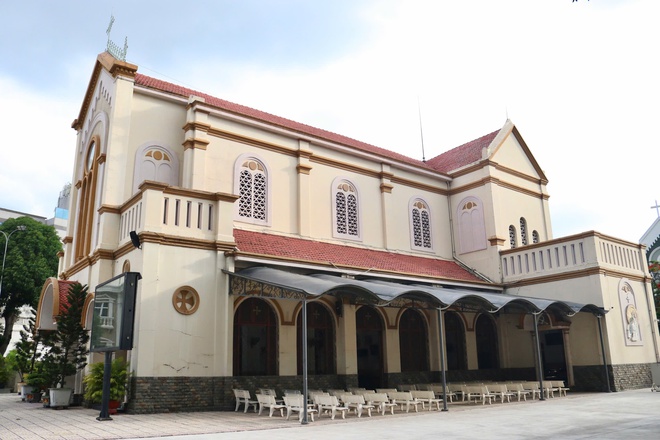 Nh&agrave; thờ cổ ở TP.HCM, do đại gia 'gi&agrave;u hơn vua Bảo Đại' x&acirc;y dựng- Ảnh 4.