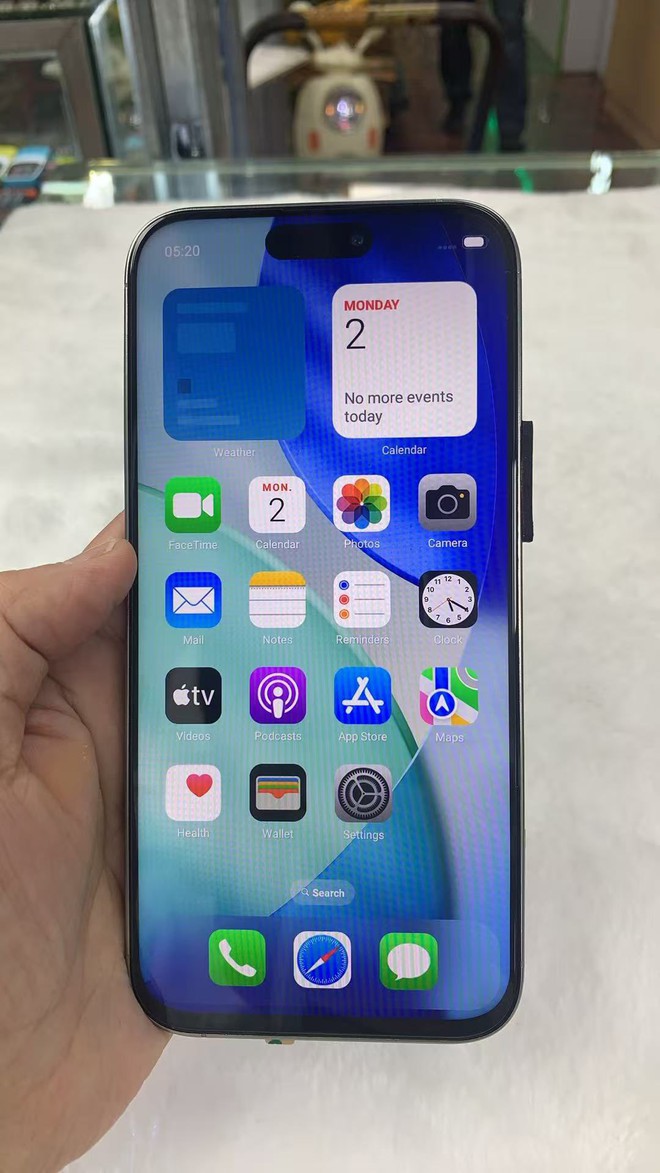 Xuất hiện iPhone 17 Pro chạy… Android - Ảnh 3.