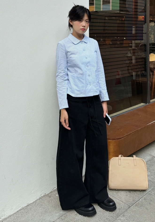 Diện mạo tươi trẻ, nổi bật cùng quần jeans và sơ mi họa tiết Gingham - Ảnh 4.