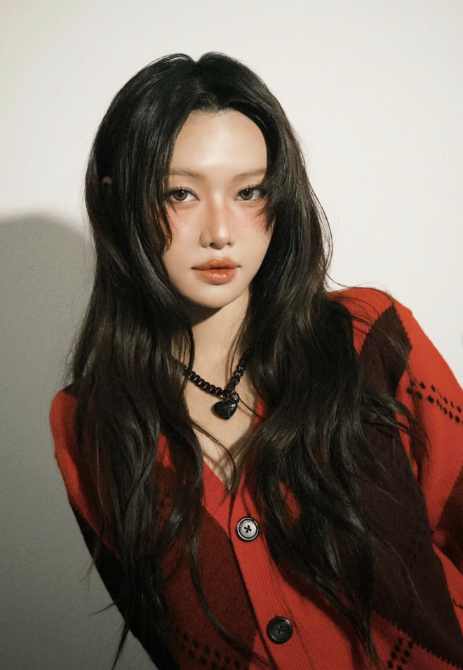 Diện cardigan giúp nàng tạo điểm nhấn tinh tế khi giao mùa  - Ảnh 4.