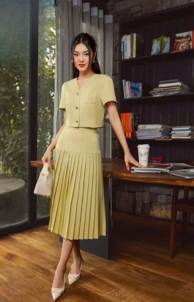 'Short coat' - lựa chọn thông minh của nàng cho ngày thu mát mẻ- Ảnh 4.