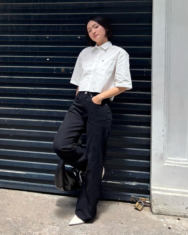 Làm mới bản phối áo sơ mi trắng, sơ mi crop trong mùa tựu trường- Ảnh 5.