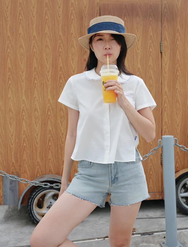 Làm mới bản phối áo sơ mi trắng, sơ mi crop trong mùa tựu trường- Ảnh 11.