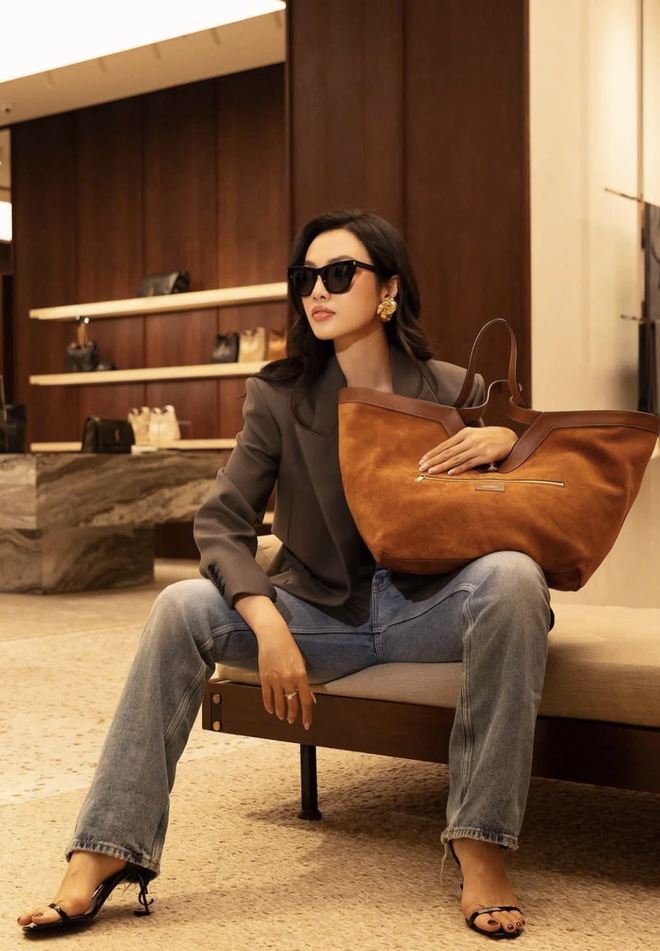 Chọn blazer đúng điệu, nàng tự tin bước vào thu với vẻ ngoài hiện đại- Ảnh 1.