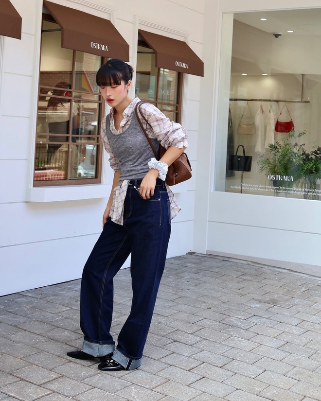 Xu hướng quần jeans đẹp nhất mùa này - Ảnh 8.