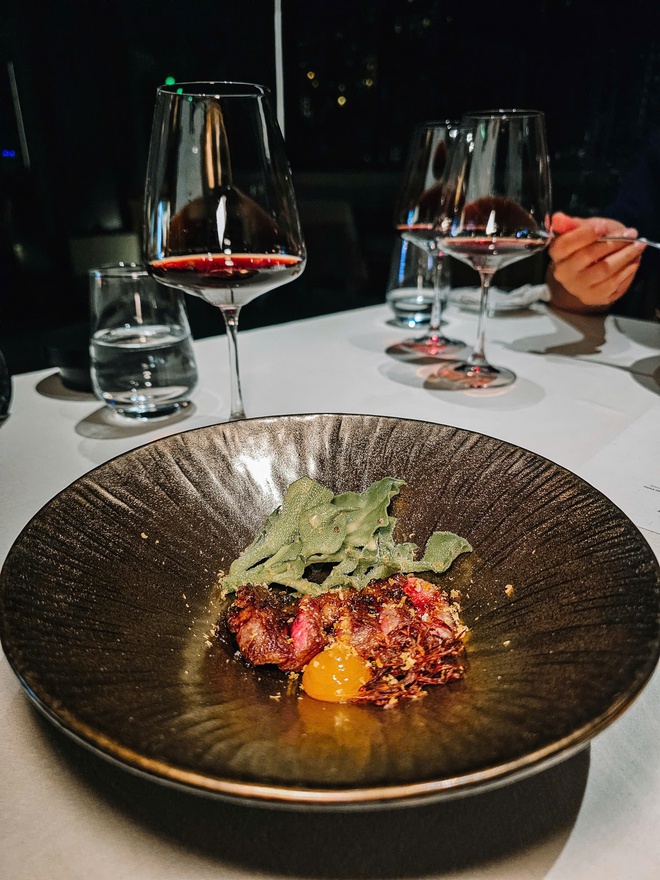 Ăn trong nến, nghe truyện cổ tích Việt: Trải nghiệm ẩm thực độc đáo ở TP.HCM- Ảnh 3. Ăn trong nến, nghe truyện cổ tích Việt: Trải nghiệm ẩm thực độc đáo ở TP.HCM- Ảnh 3.