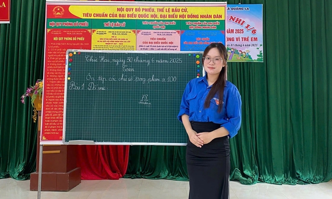 Mùa hè gieo chữ của hai nữ sinh Đại học Hạ Long - Ảnh 5.