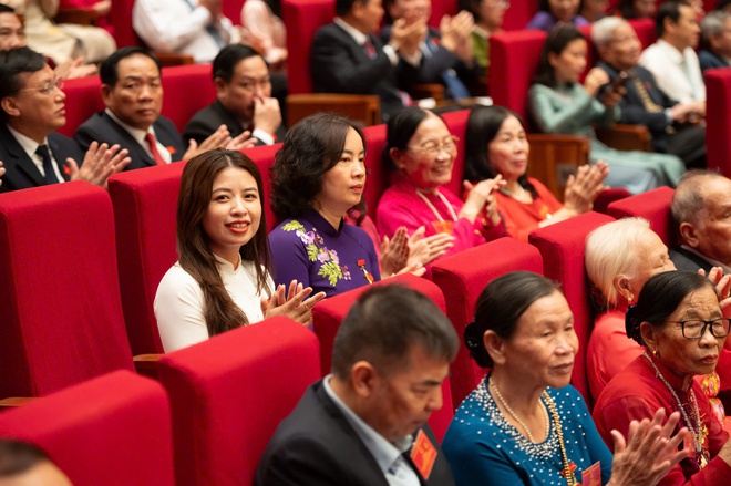 Tổng Bí thư: 'Quốc hội phải dám mở đường, sửa đường, dám quyết những vấn đề khó' - Ảnh 6.