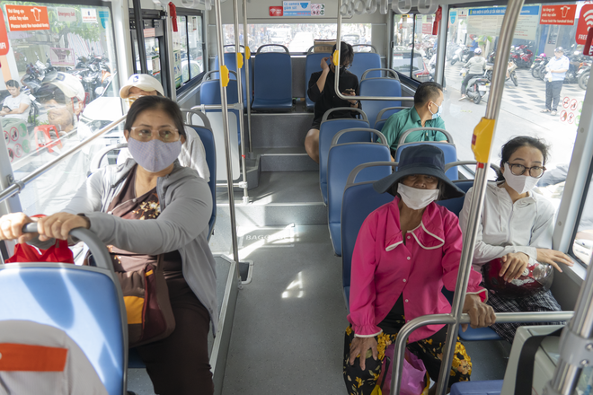 TP.HCM: Công ty Phương Trang miễn phí vé xe buýt nhân dịp lễ Quốc khánh 2.9 - Ảnh 3.