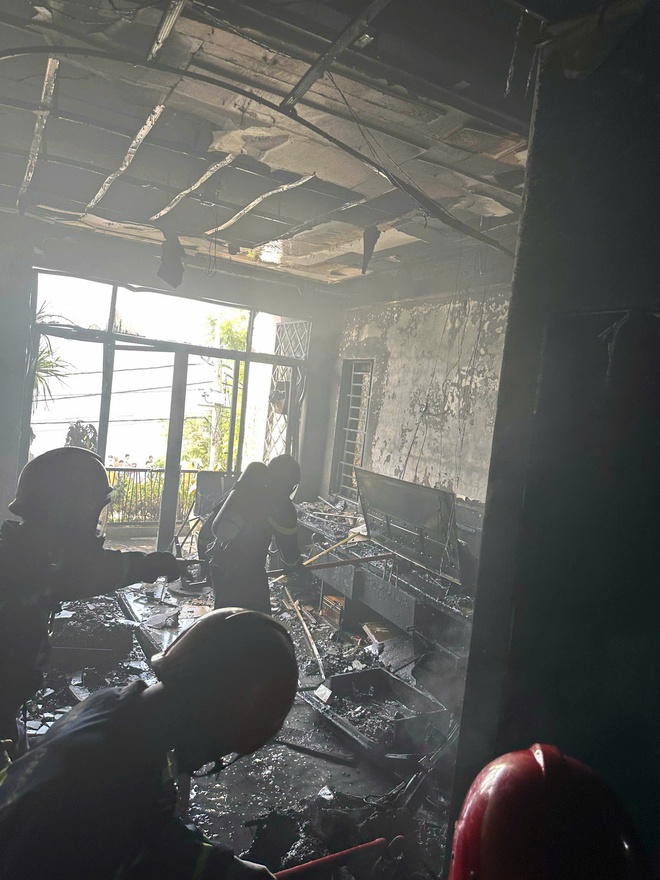 Hỏa hoạn liên tiếp ở Đà Nẵng: Cảnh báo nguy cơ cháy nổ mùa nắng nóng - Ảnh 2.