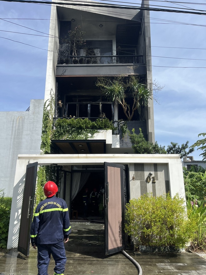 Hỏa hoạn liên tiếp ở Đà Nẵng: Cảnh báo nguy cơ cháy nổ mùa nắng nóng - Ảnh 4.