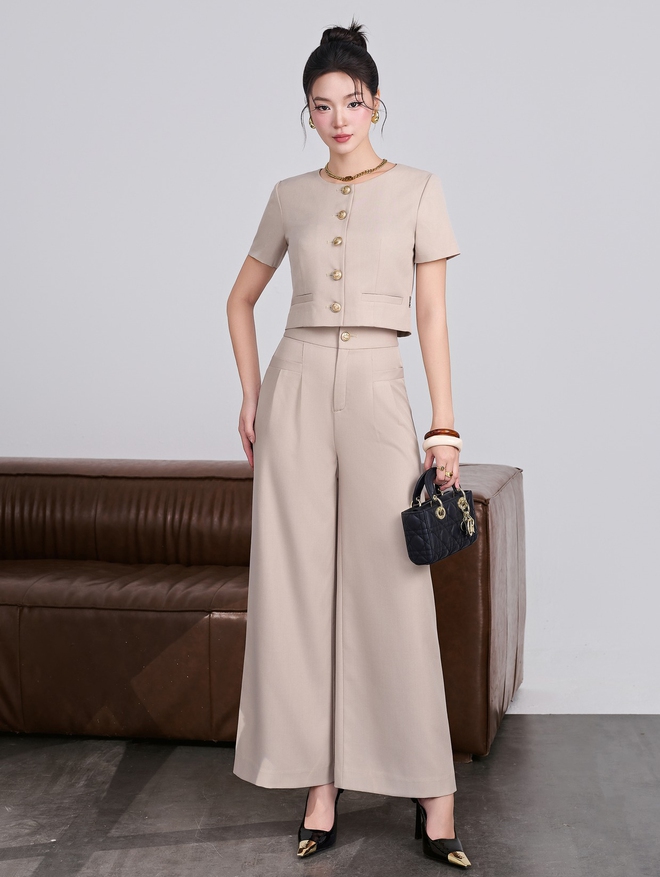 Tuyên ngôn sành điệu mùa này gọi tên quần ống rộng - Ảnh 9.