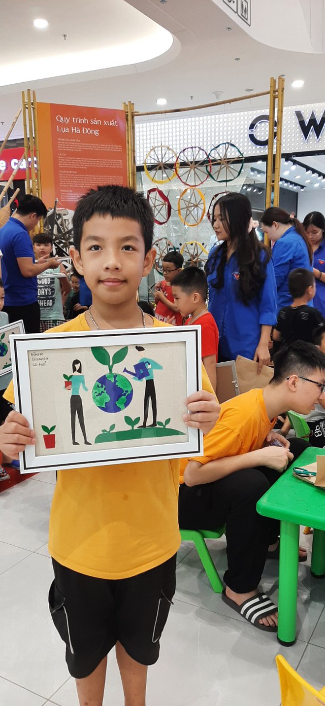 - Ảnh 4. - Ảnh 4.