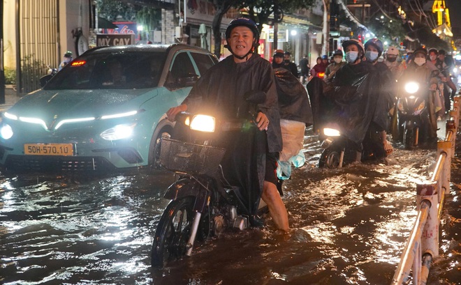 Mùa của những tổ hợp thời tiết xấu