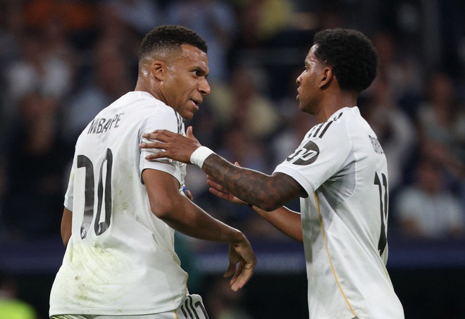 Mbappe giúp Real Madrid chật vật giành 3 điểm, Arsenal thắng nhờ ‘bài dị’ của HLV Arteta- Ảnh 4.