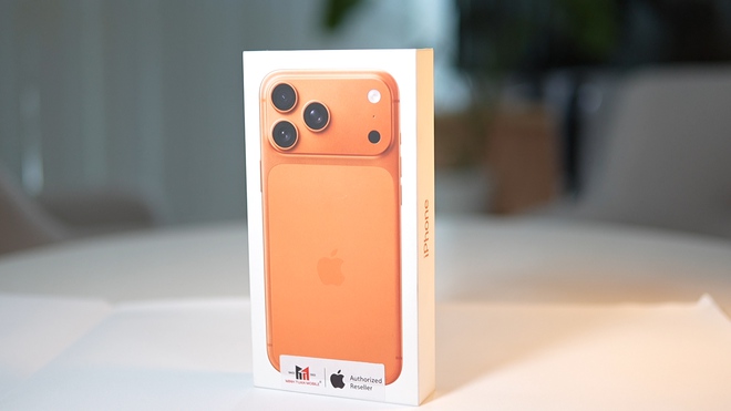 Đập hộp iPhone 17 Pro Max màu cam hot nhất hiện nay: Giá 55 triệu có xứng đáng? - Ảnh 6.