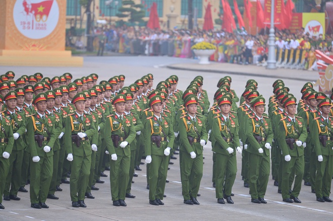 Công an nhân dân vì Đảng, vì dân- Ảnh 5.