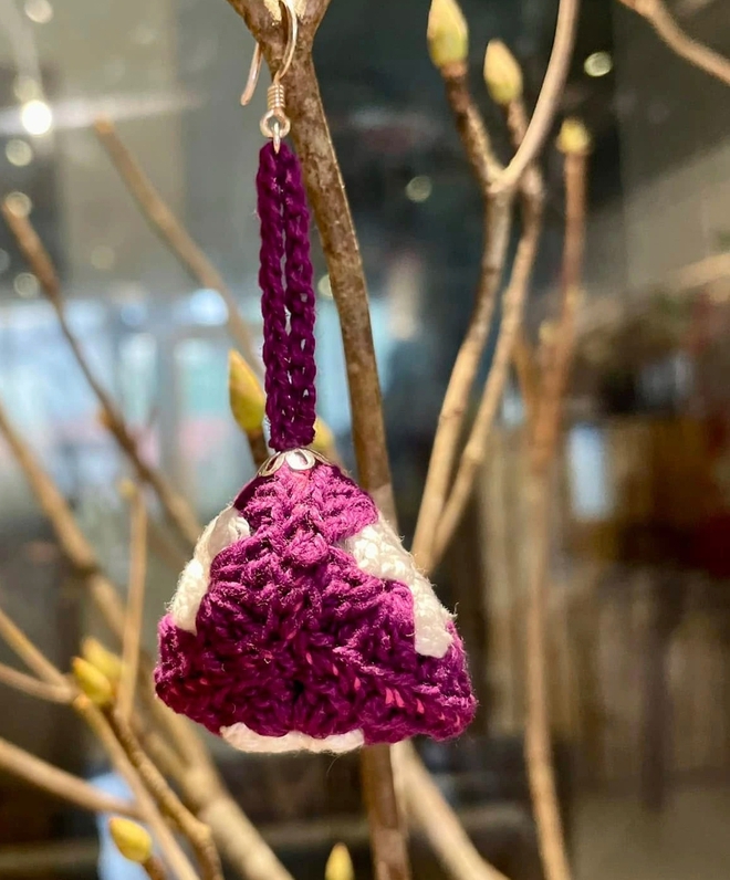 'Biến' vải vụn thành khuyên tai, vòng - thời trang Việt thu hút tín đồ quốc tế- Ảnh 10.