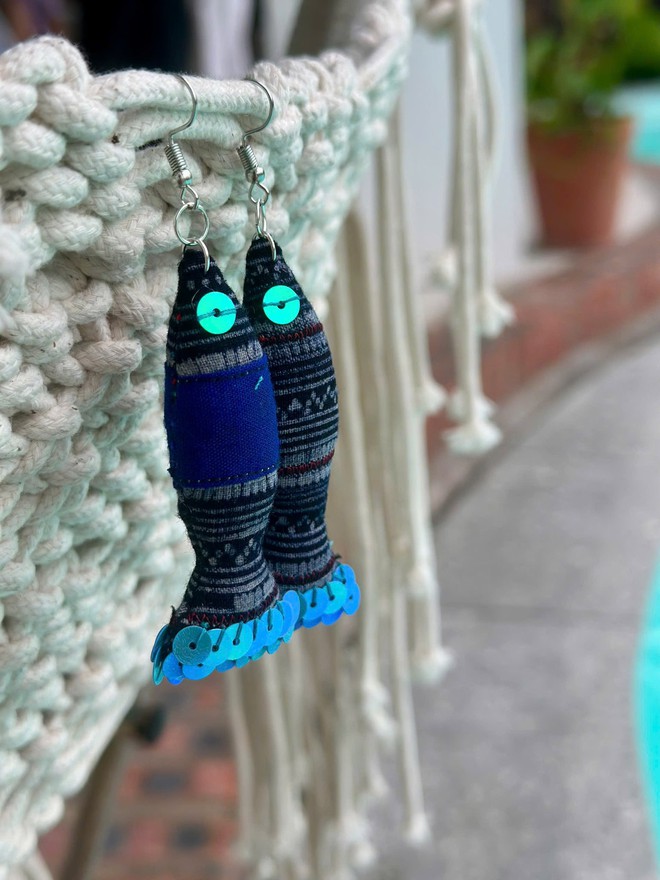 'Biến' vải vụn thành khuyên tai, vòng - thời trang Việt thu hút tín đồ quốc tế- Ảnh 9.