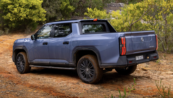 MG phát triển xe bán tải mới, tham vọng cạnh tranh Ford Ranger, Toyota Hilux - Ảnh 2.