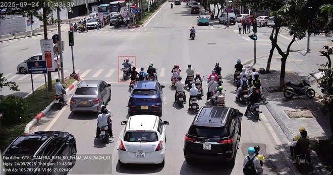 Camera AI của Cục CSGT phát hiện gần 2.000 vi phạm trên 1 tuyến đường Hà Nội - Ảnh 3.