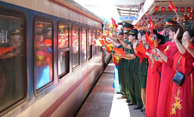 Đại tướng Phan Văn Giang: Báo chí đã lan tỏa sức mạnh quân sự Việt Nam - Ảnh 3.