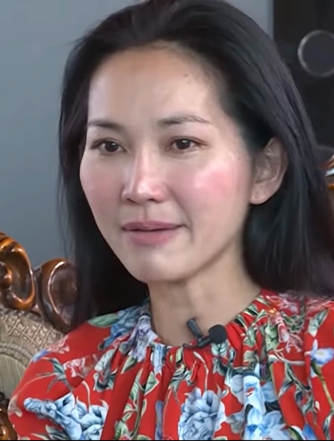 Kim Hiền 'Mùi ngò gai' nghẹn ngào viết lời tiễn biệt Ngọc Trinh- Ảnh 1. Kim Hiền 'Mùi ngò gai' nghẹn ngào viết lời tiễn biệt Ngọc Trinh - ảnh 1