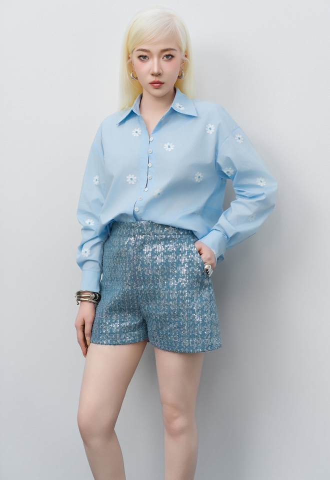 Sơ mi trơn, sơ mi họa tiết là điểm nhấn khó quên cho phong cách thanh lịch- Ảnh 8. Sơ mi trơn, sơ mi họa tiết là điểm nhấn khó quên cho phong cách thanh lịch- Ảnh 8.
