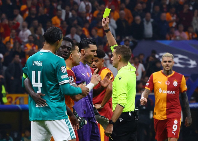 Real Madrid ‘nghiền nát’ đội tí hon Kairat, vì sao Liverpool bị tước phạt đền phút 89?- Ảnh 4.