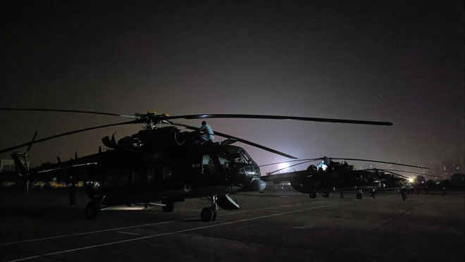 - Ảnh 12. - Ảnh 12.