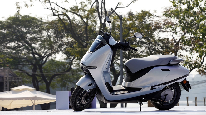 Xe máy điện Honda UC3 về Việt Nam, sạc đầy chạy được tối đa 120 km- Ảnh 2. Xe máy điện Honda UC3 về Việt Nam, sạc đầy chạy được tối đa 120 km - Ảnh 3.