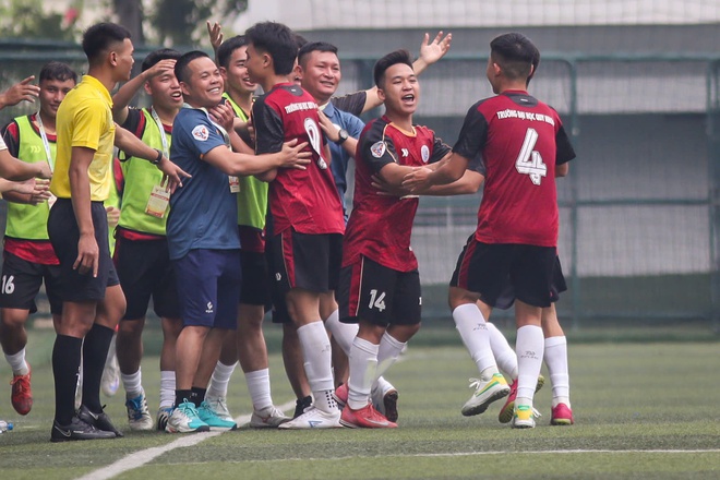 Thử th&aacute;ch thi đấu xa nh&agrave; v&agrave; bản lĩnh của đội Trường ĐH Quy Nhơn- Ảnh 5.