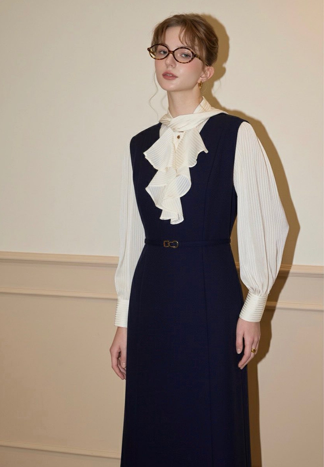 'Cân' đẹp mọi phong cách cùng những kiểu áo trẻ trung, cá tính- Ảnh 7.