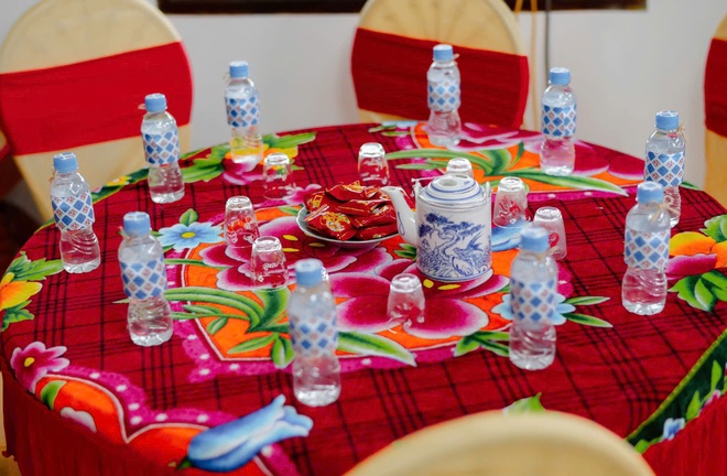 T&aacute;i hiện đ&aacute;m hỏi thời ba mẹ, c&ocirc; d&acirc;u g&acirc;y ch&uacute; &yacute; với thực đơn độc lạ - Ảnh 4.