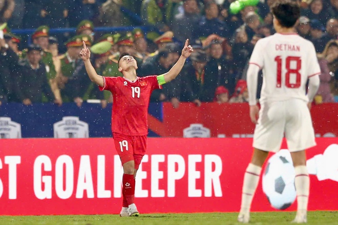 Lịch thi đấu AFF Cup mới nhất của đội tuyển Việt Nam, FPT Play sở hữu bản quyền truyền thông- Ảnh 4. Lịch thi đấu AFF Cup mới nhất của đội tuyển Việt Nam, FPT Play sở hữu bản quyền truyền thông- Ảnh 4.