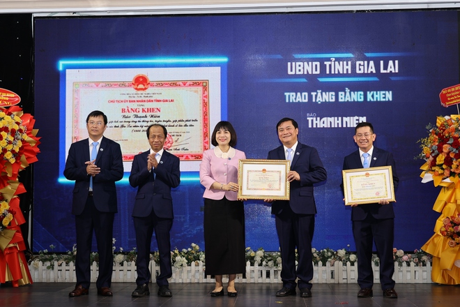 Kỷ niệm 40 năm B&aacute;o Thanh Ni&ecirc;n v&agrave; h&agrave;nh tr&igrave;nh &lsquo;vượt kh&oacute;&rsquo;- Ảnh 3.