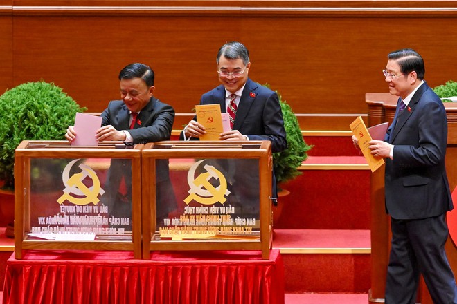 H&igrave;nh ảnh l&atilde;nh đạo Đảng, Nh&agrave; nước bỏ phiếu bầu Ban Chấp h&agrave;nh Trung ương Đảng kh&oacute;a XIV- Ảnh 8.