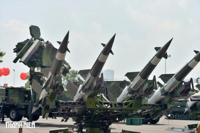 Qu&acirc;n đội đ&atilde; chế tạo nhiều chủng loại vũ kh&iacute; hiện đại, chiến lược- Ảnh 5.