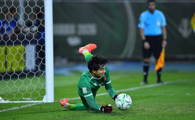 7 lần đo&aacute;n sai hướng s&uacute;t lu&acirc;n lưu của U.23 Việt Nam, thủ th&agrave;nh H&agrave;n Quốc bị chỉ tr&iacute;ch dữ dội- Ảnh 2.