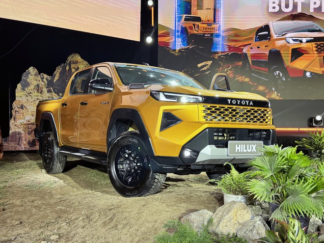 Toyota Hilux 2026 lột x&aacute;c thiết kế, chốt gi&aacute; từ 632 triệu đồng- Ảnh 2.