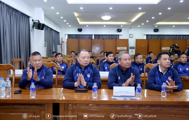 Thống k&ecirc; bất ngờ của VAR ở V-League, sẽ c&oacute; thay đổi ở giai đoạn 2- Ảnh 2.