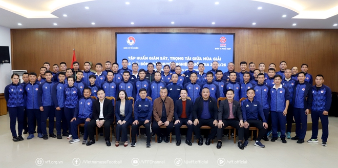 Thống k&ecirc; bất ngờ của VAR ở V-League, sẽ c&oacute; thay đổi ở giai đoạn 2- Ảnh 3.