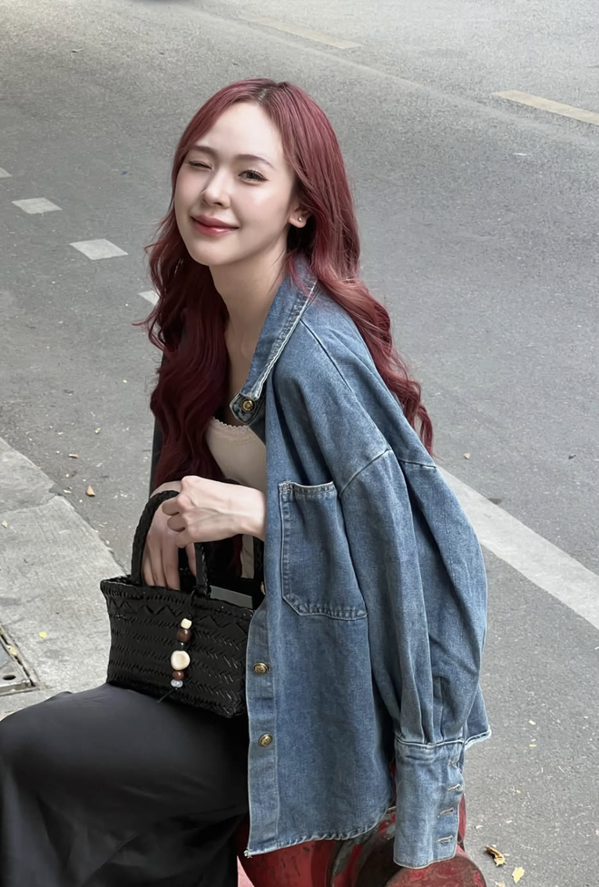 Diện áo sơ mi khoác ngoài giúp nàng làm mới phong cách hằng ngày- Ảnh 5.