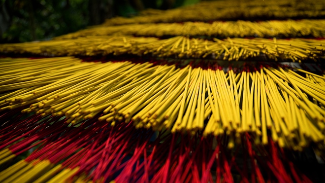 L&agrave;m nhang tết ở TP.HCM: Người gi&agrave; mong người trung ni&ecirc;n giữ nghề - Ảnh 14.