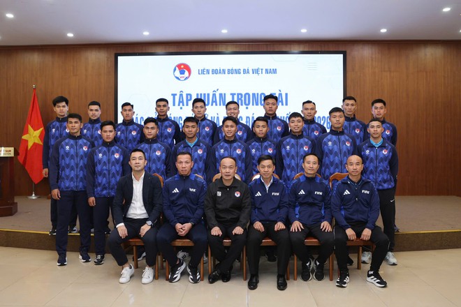 VFF tổ chức tập huấn đặc biệt, 65/66 trọng tài Việt Nam đạt chuẩn thể lực- Ảnh 6. VFF tổ chức tập huấn đặc biệt, 65/66 trọng tài Việt Nam đạt chuẩn thể lực- Ảnh 6.