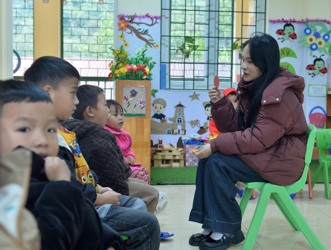 Dấu ấn Thanh Ni&ecirc;n nơi bi&ecirc;n cương Tổ quốc: Viết tiếp ước mơ cho trẻ mồ c&ocirc;i- Ảnh 4.